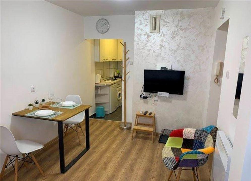 Cozy & Fully Equipped Studio In The Heart Of Downtown And Next To Kalemegdan بلغراد المظهر الخارجي الصورة